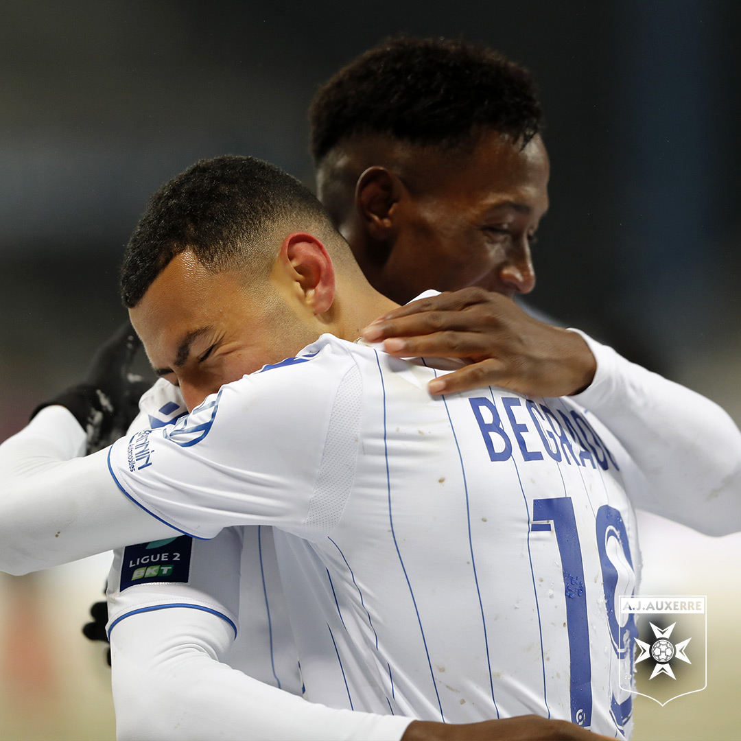 开云app-包含尼斯迎法国杯关键赛，集结日更衣室发声，目标明确，资深球员宣示担当的词条