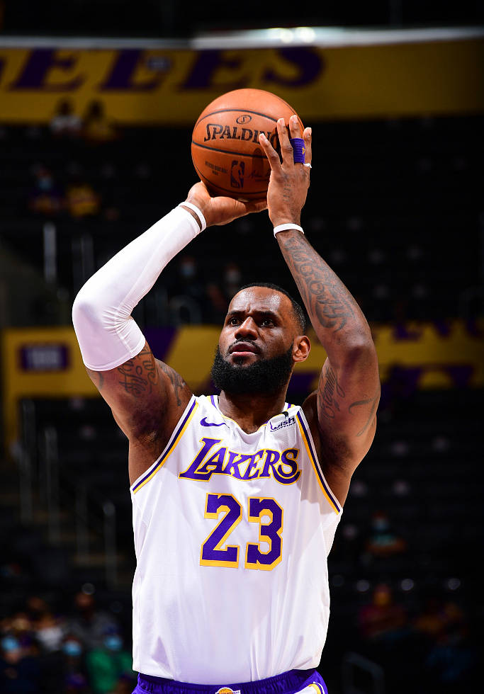 社区盾赛后再迎强敌，俄克拉荷马雷霆伤情更新，主帅态度——气氛紧张，医务组通报恢复的简单介绍